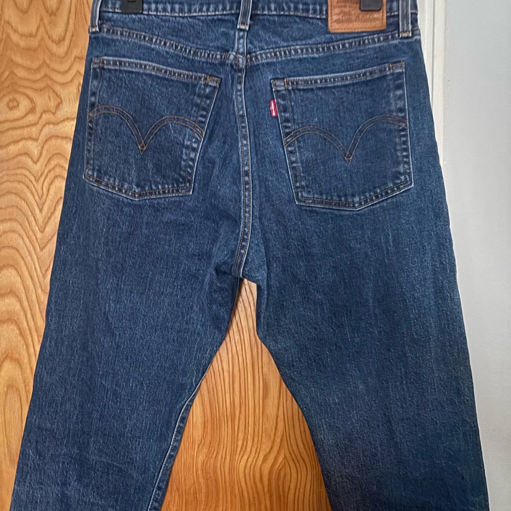 Levi’s Women'sWedge Straight Leg Blue Jeans - Picture 9 of 10